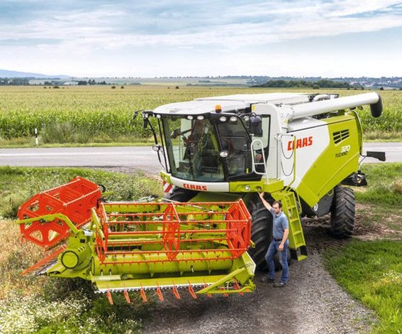 Комбайн Claas Tucano 580